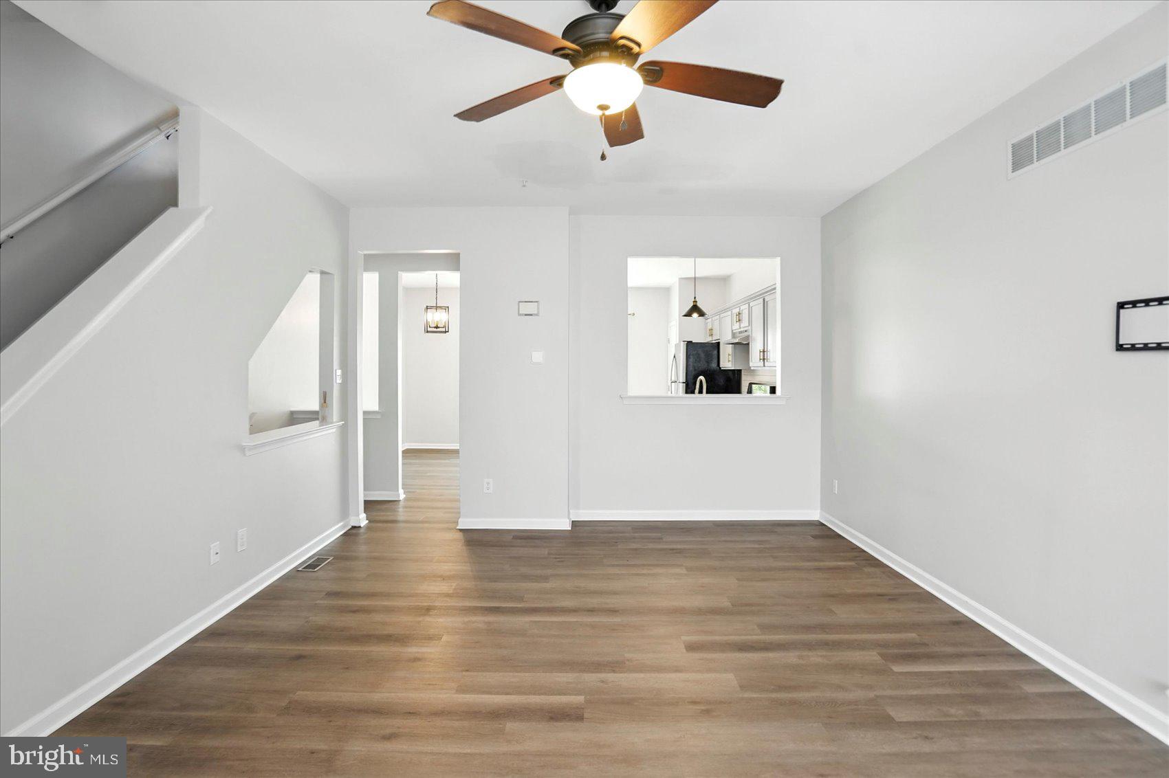 10 WHITETAIL WAY