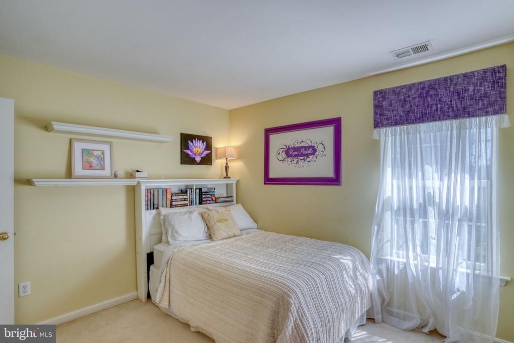 25 CRESCENT LINKS DRIVE