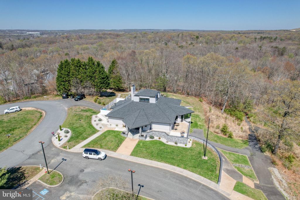 25 CRESCENT LINKS DRIVE