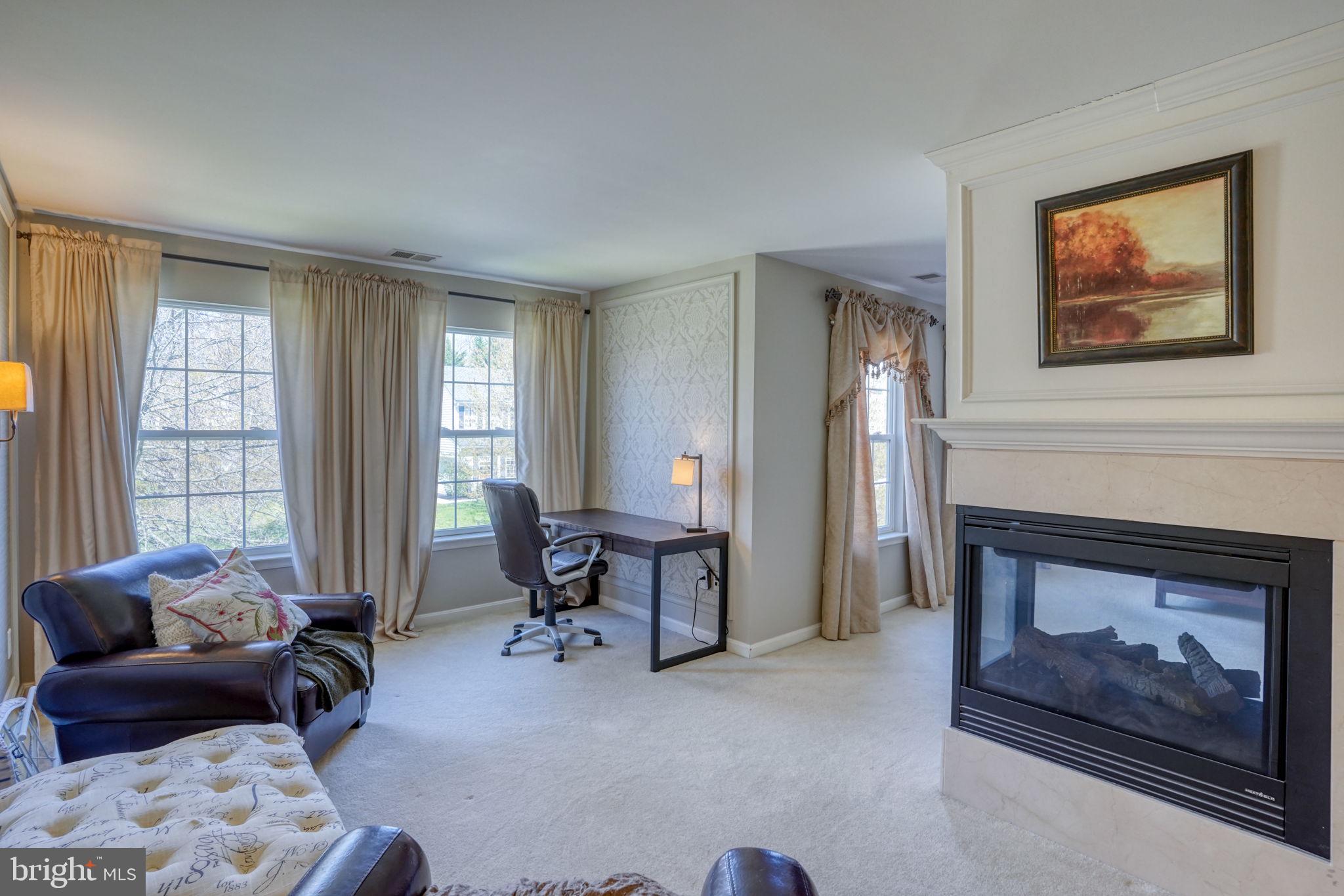 25 CRESCENT LINKS DRIVE