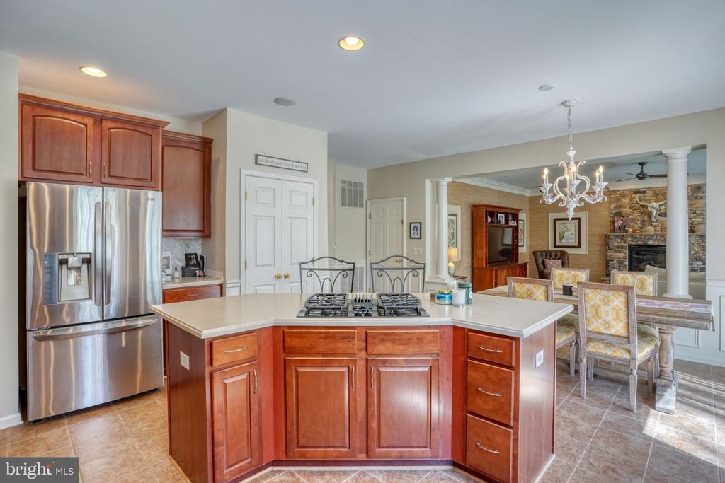 25 CRESCENT LINKS DRIVE