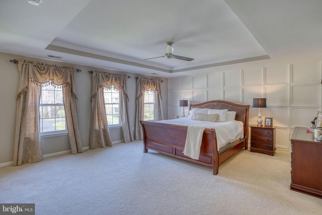25 CRESCENT LINKS DRIVE