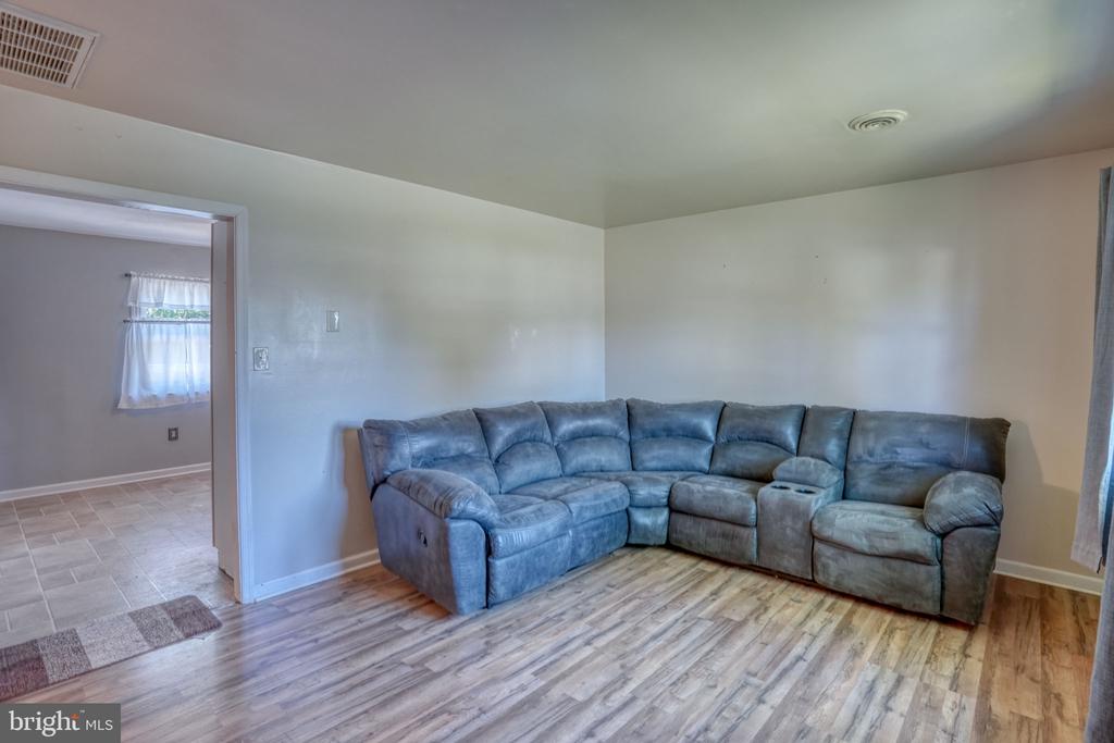 281 SYCAMORE ROAD