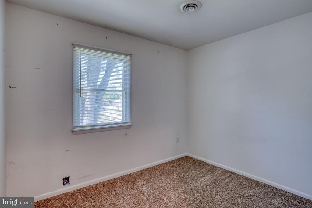 281 SYCAMORE ROAD
