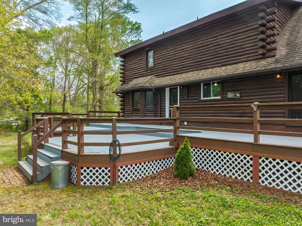 40 NICHOLS WAY
