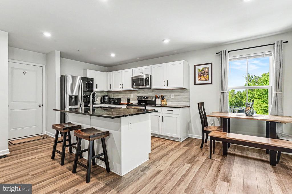 35 JUNIPER CIRCLE