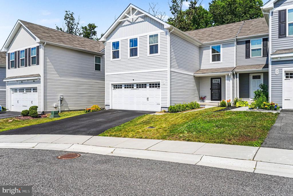 35 JUNIPER CIRCLE