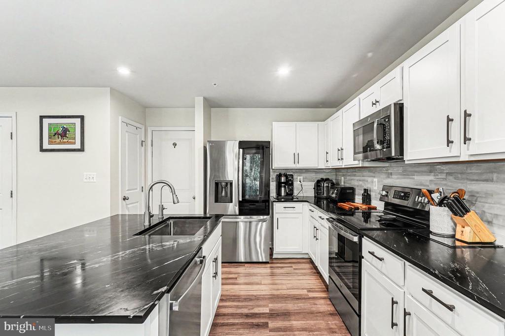 35 JUNIPER CIRCLE
