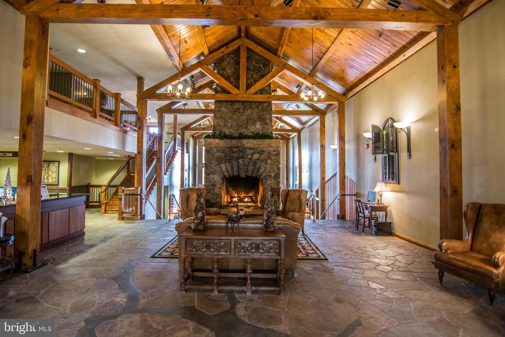 565 GLENDALE ROAD Unit: 208 - A