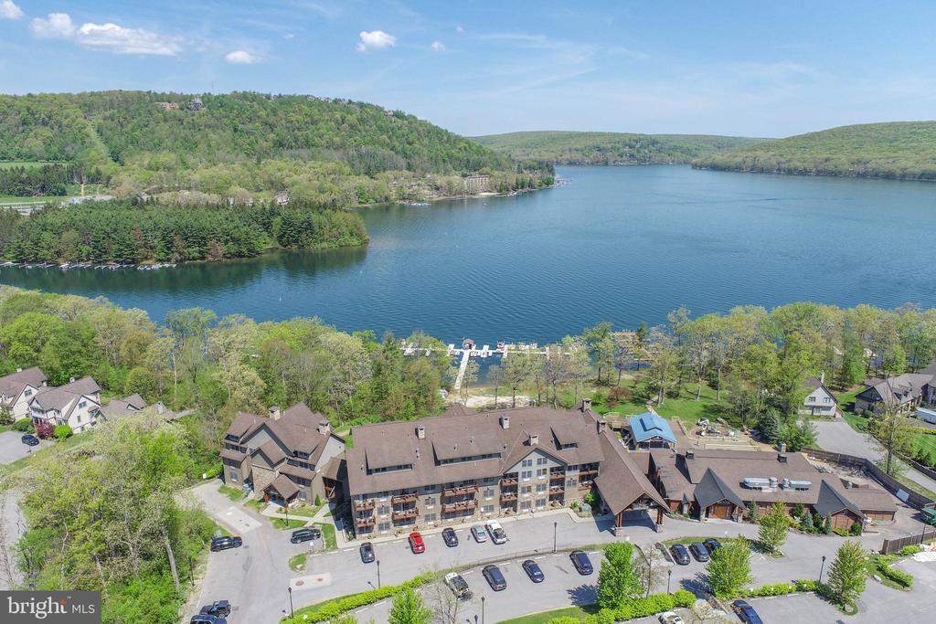 565 GLENDALE ROAD Unit: 208 - A