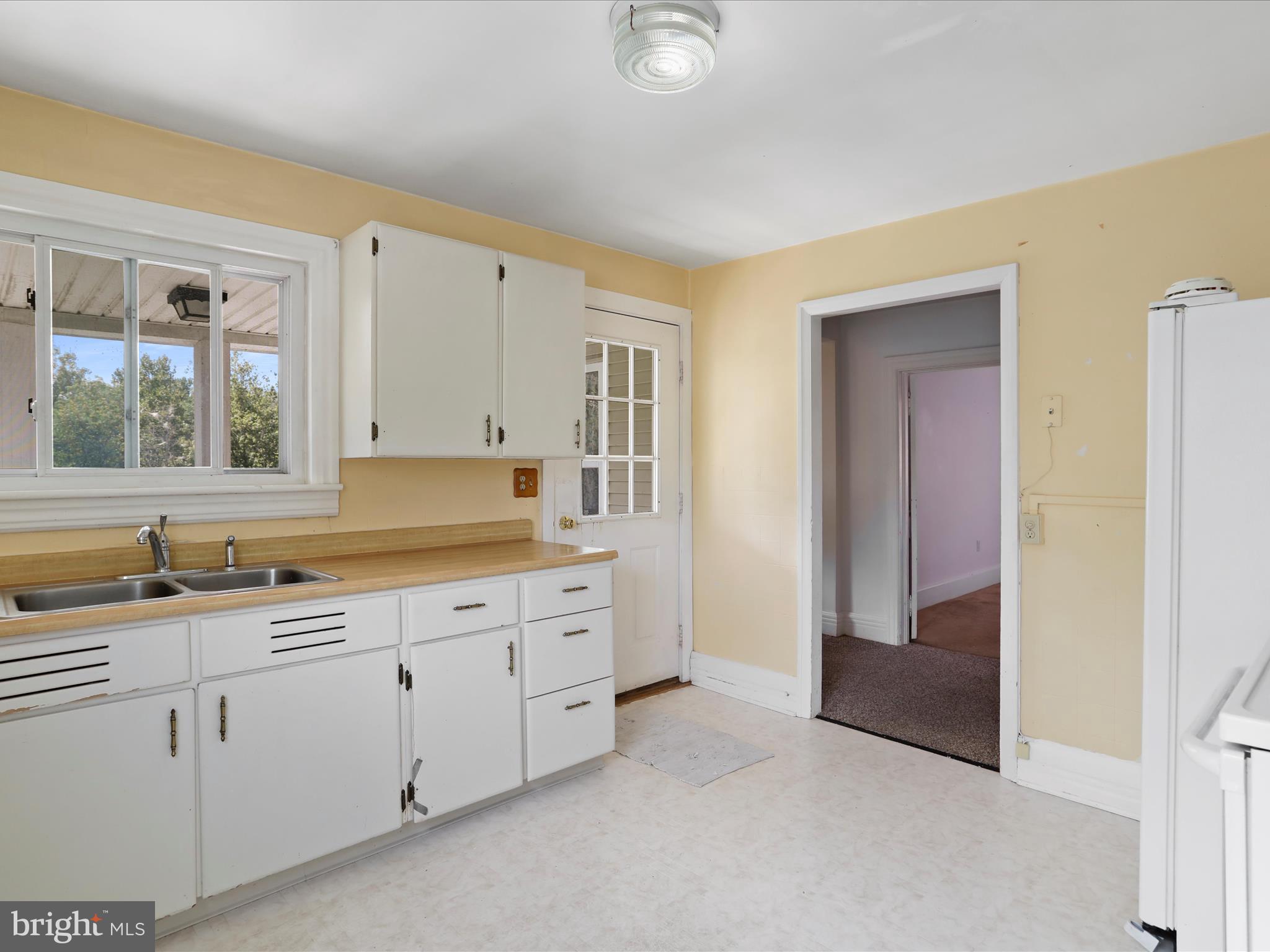 312 E MAIN STREET