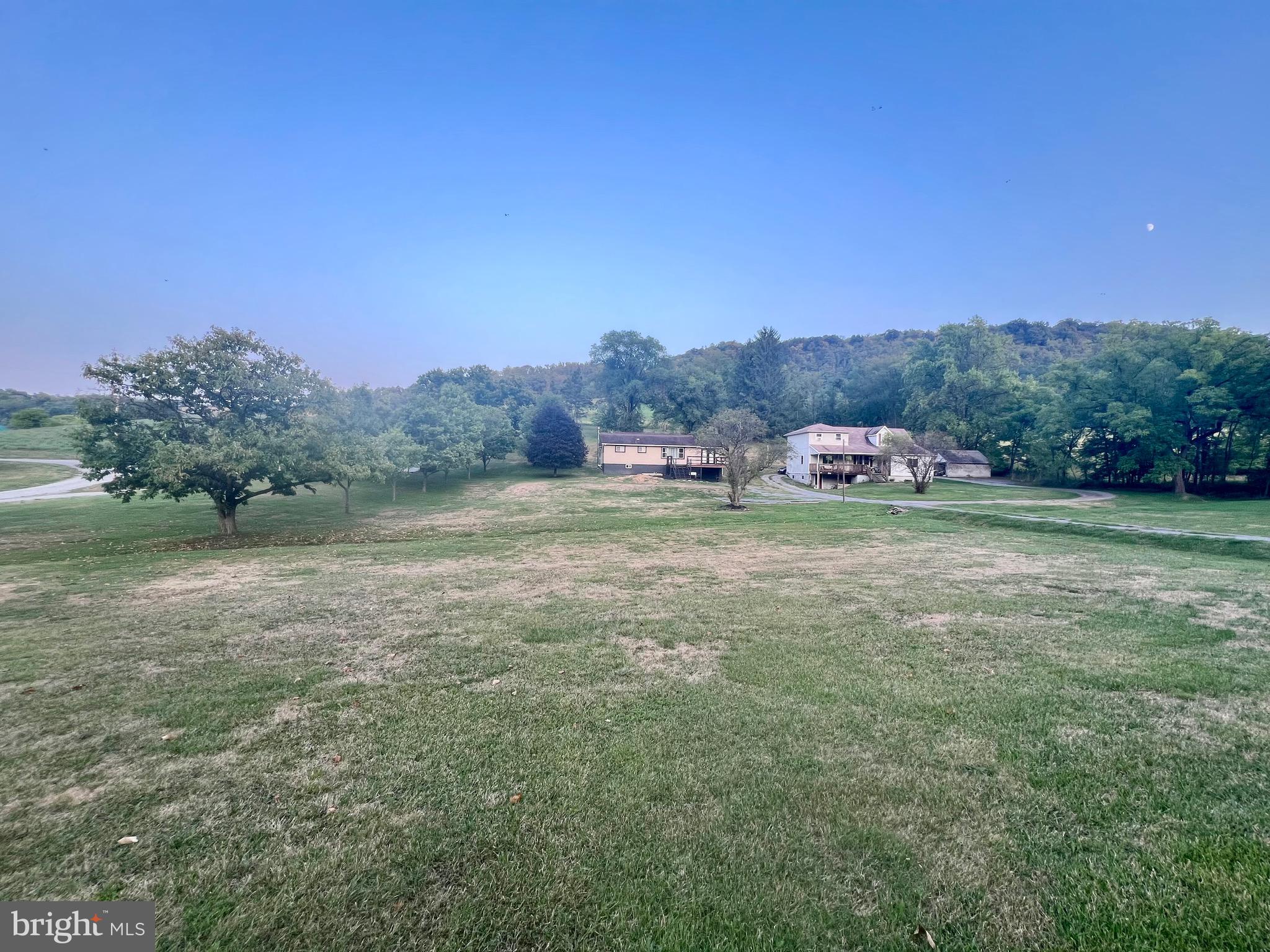 2542 BEDFORD VALLEY ROAD