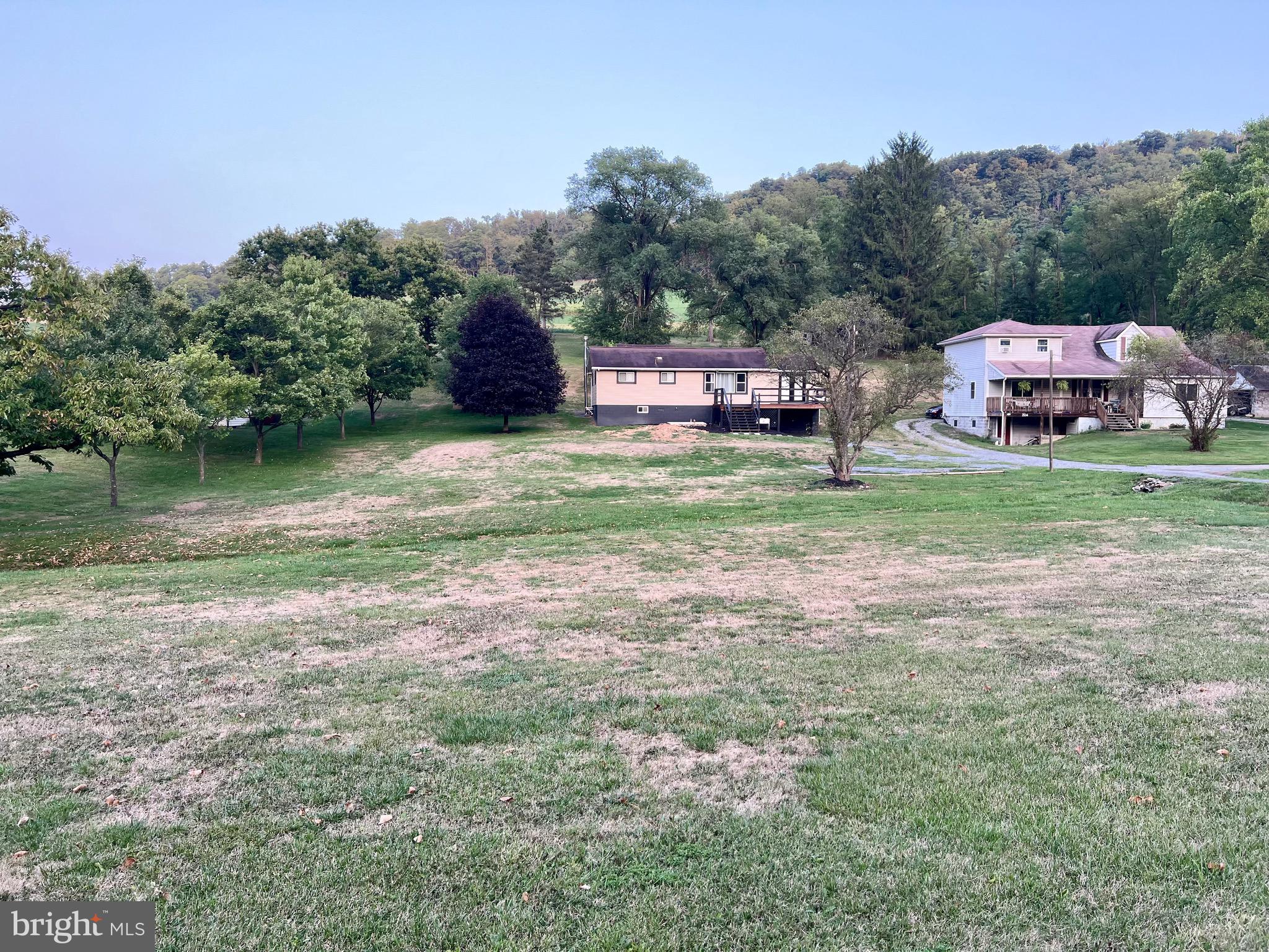 2542 BEDFORD VALLEY ROAD