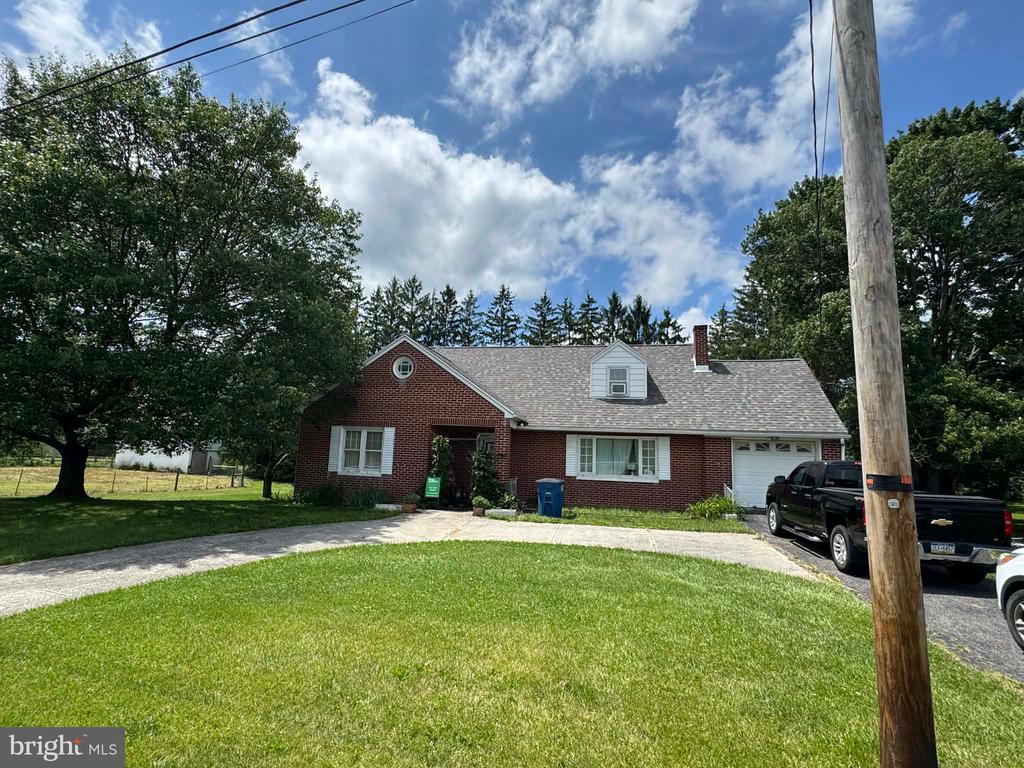 2165 BEDFORD VALLEY ROAD