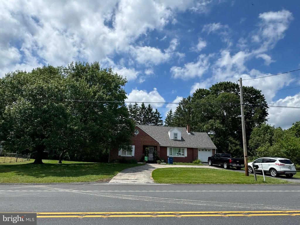2165 BEDFORD VALLEY ROAD