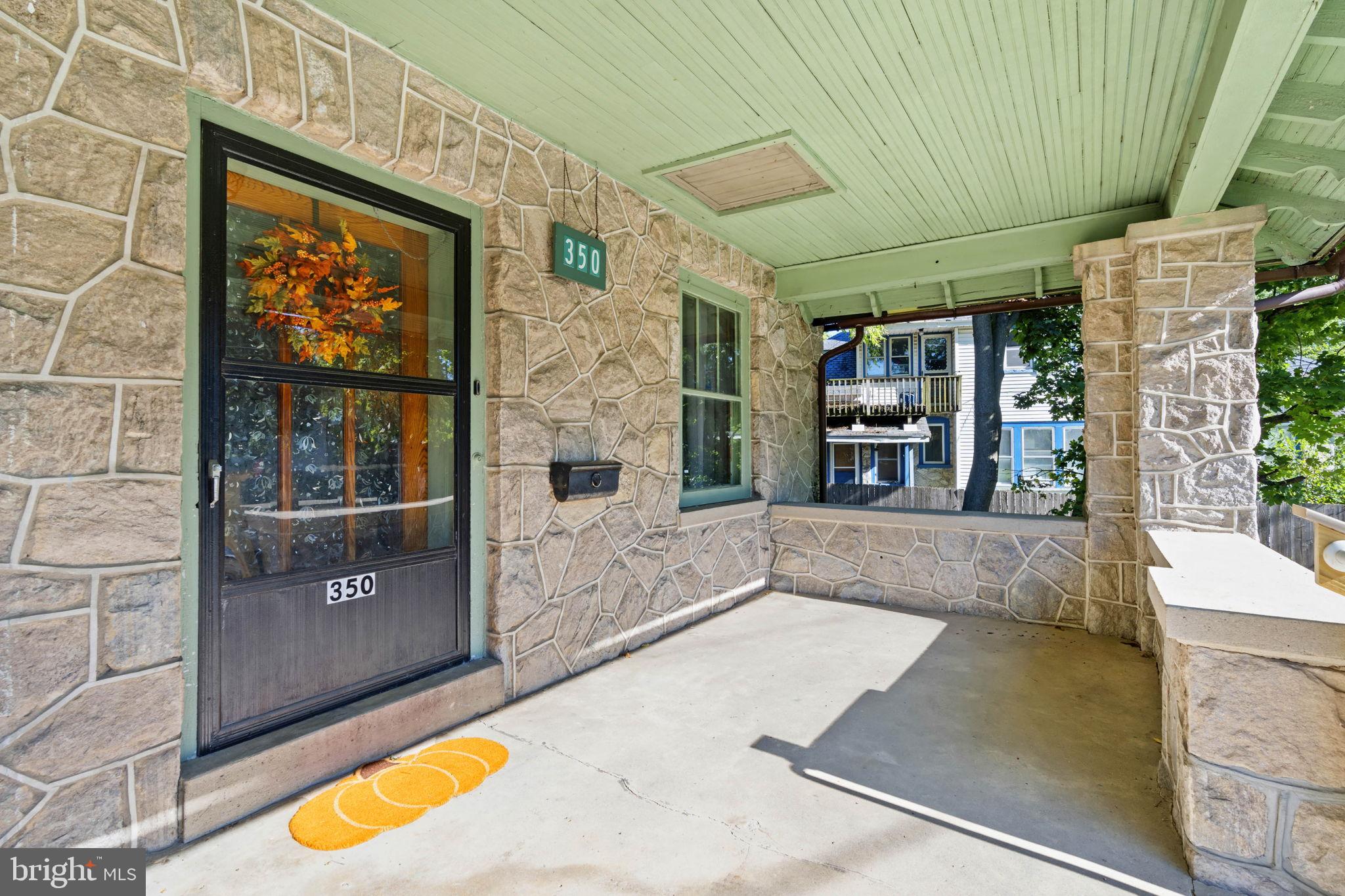 350 LINCOLN STREET
