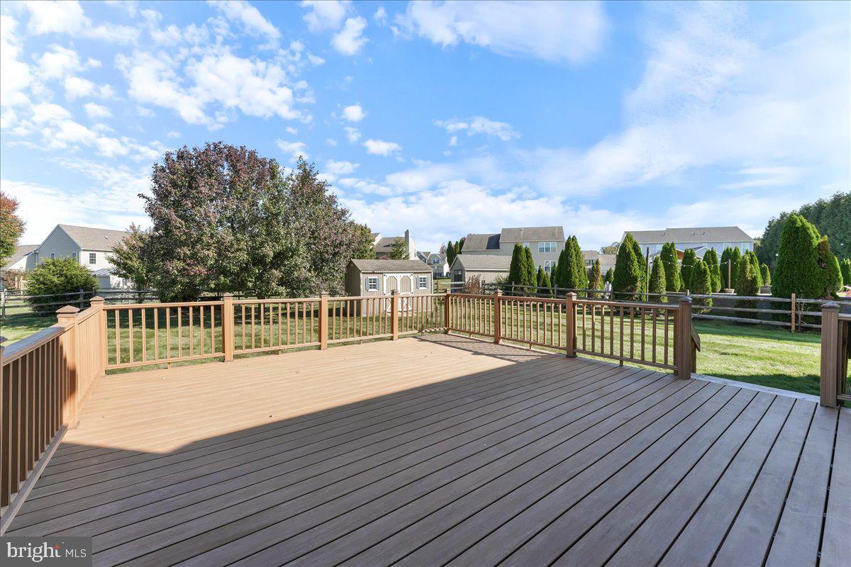 225 WHITE OAK DRIVE