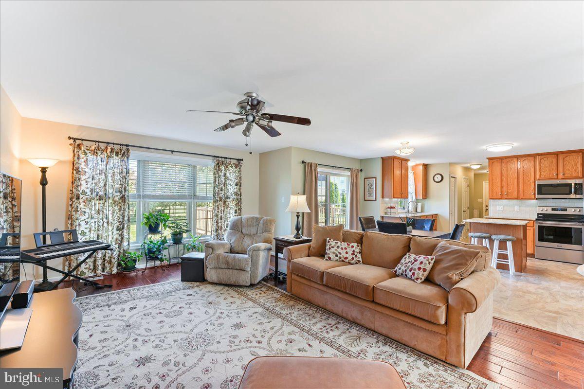 225 WHITE OAK DRIVE
