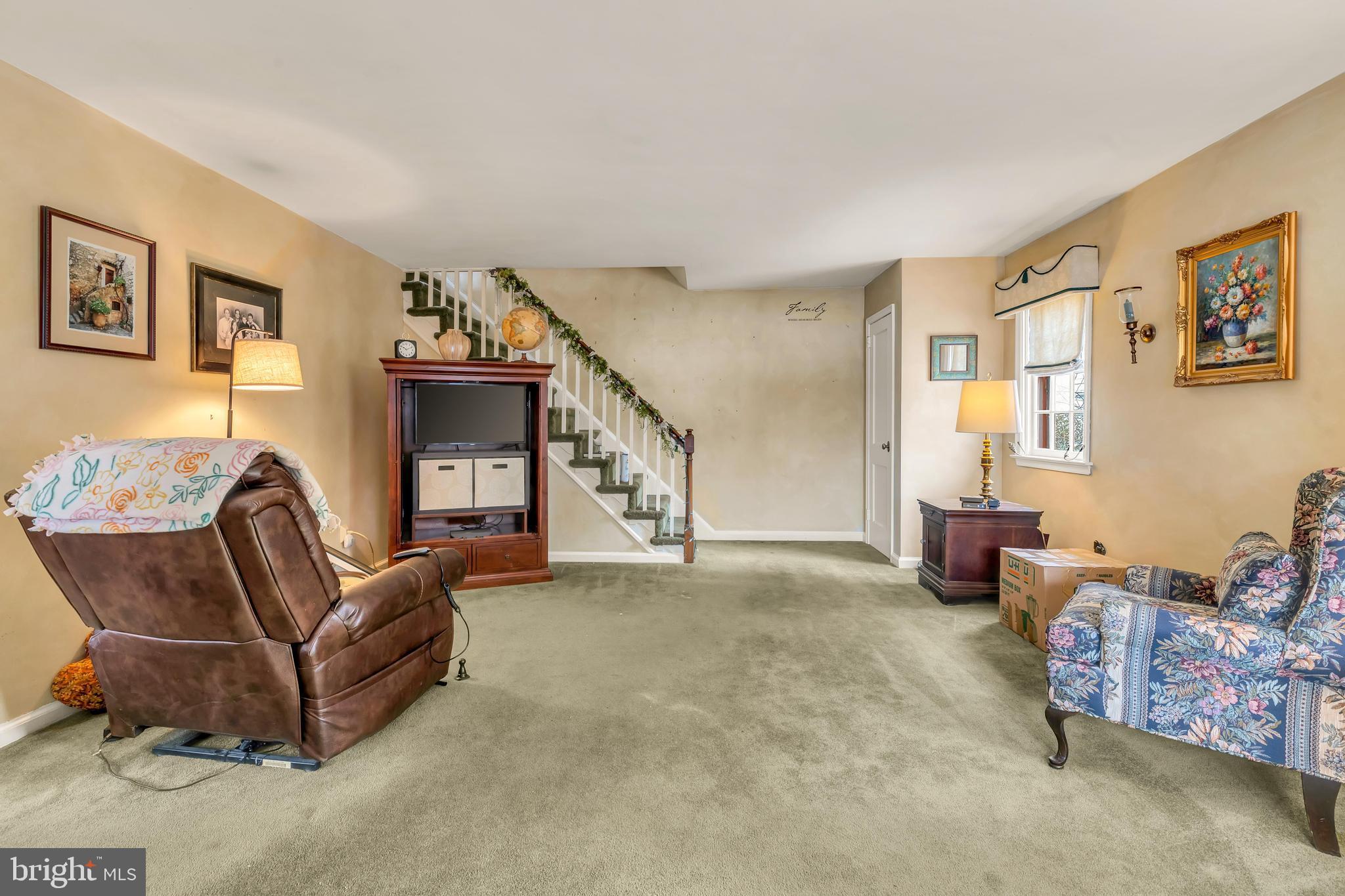 831 STANBRIDGE ROAD