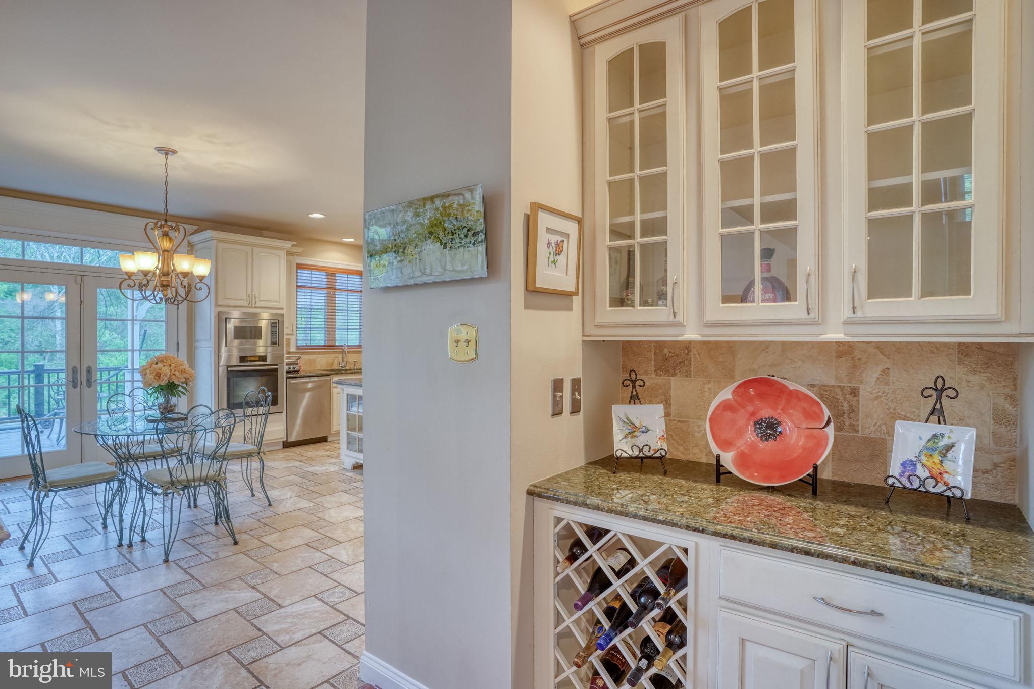357 WILLITS WAY