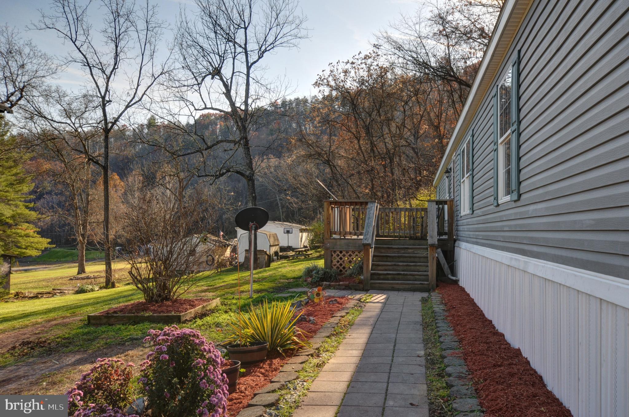 616 STARBRIGHT DRIVE