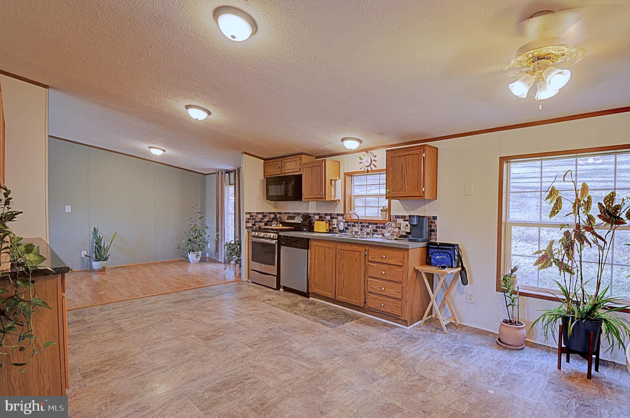 616 STARBRIGHT DRIVE