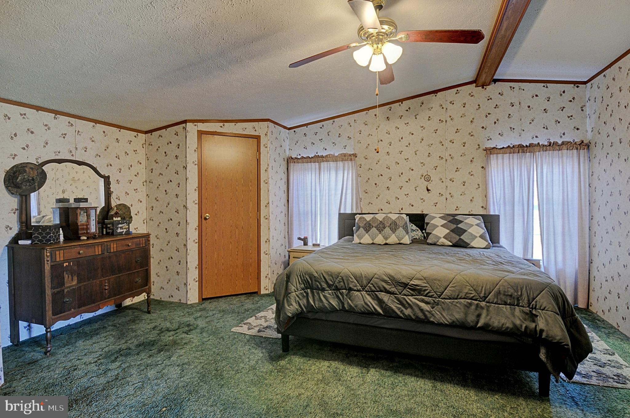 616 STARBRIGHT DRIVE