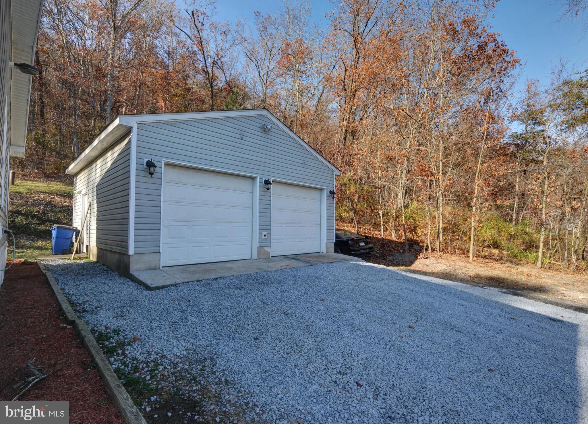 616 STARBRIGHT DRIVE