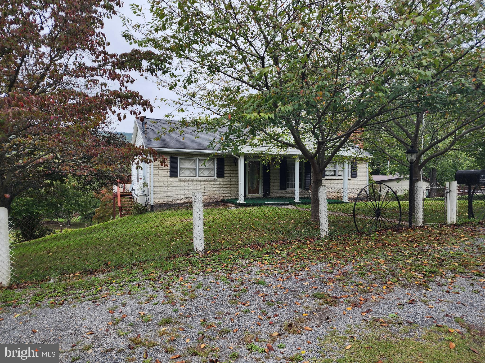 194 S VIRGINIA STREET SO
