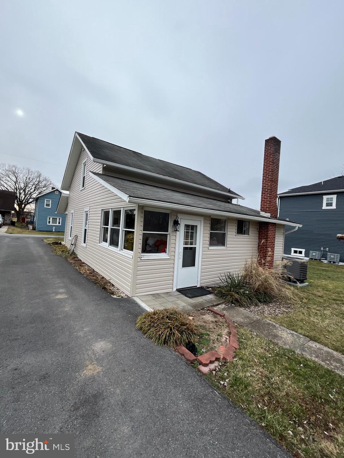 80 N OLD MILL DRIVE