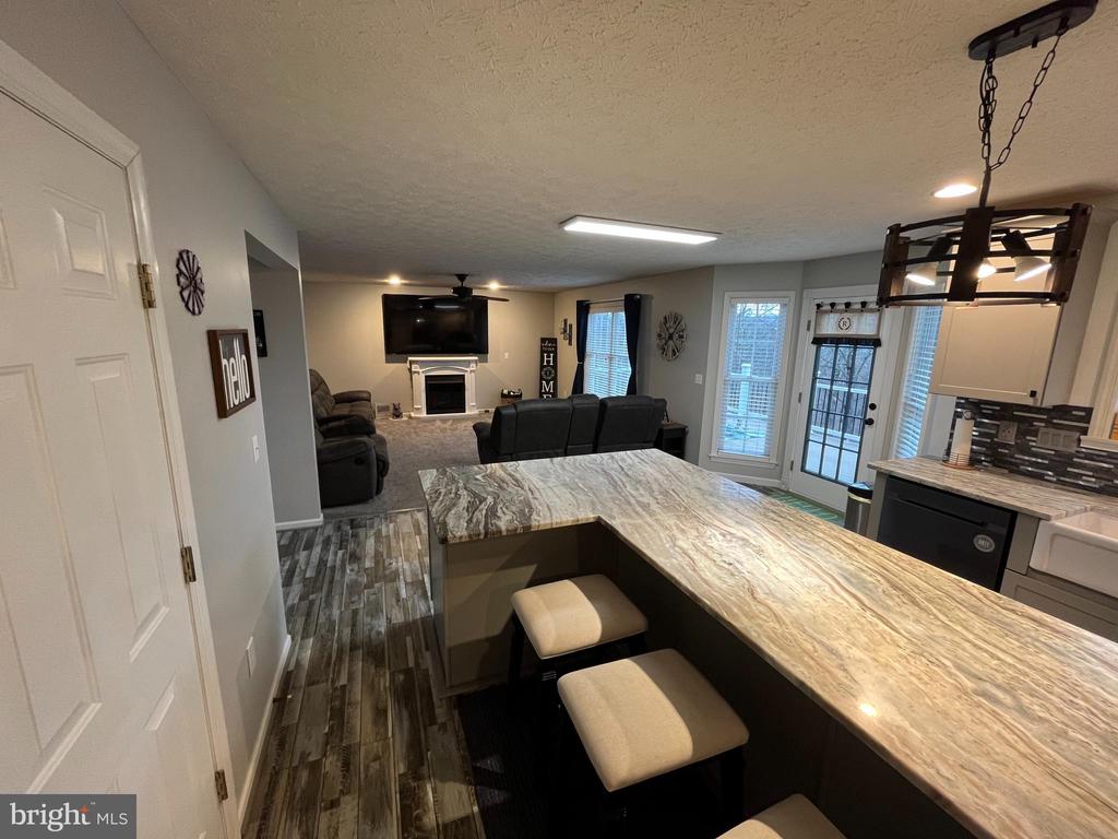 579 COLONIAL HEIGHTS DRIVE