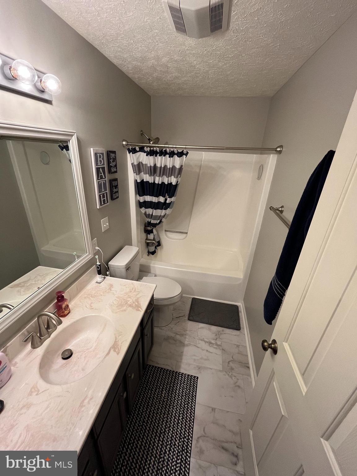 579 COLONIAL HEIGHTS DRIVE