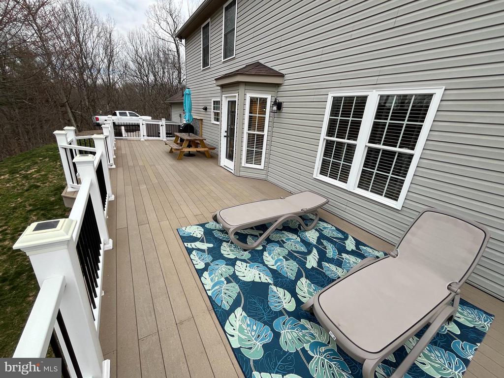 579 COLONIAL HEIGHTS DRIVE