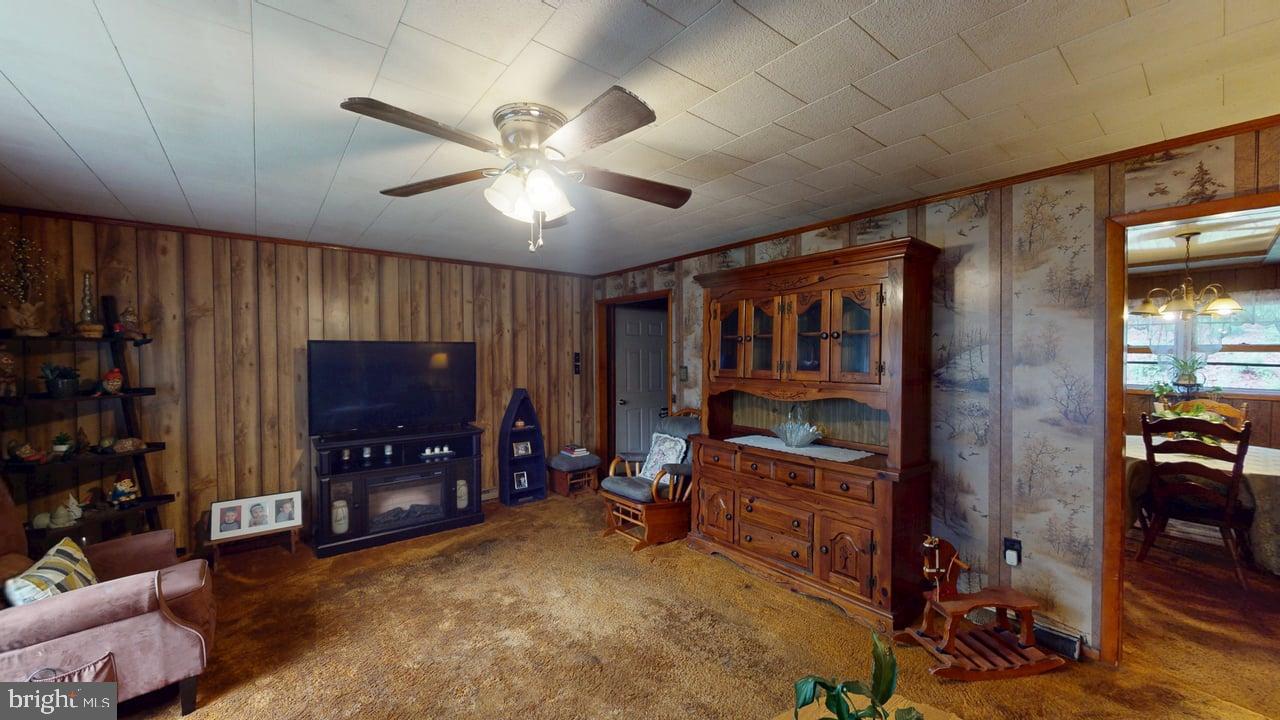 10495 KNOBLEY ROAD
