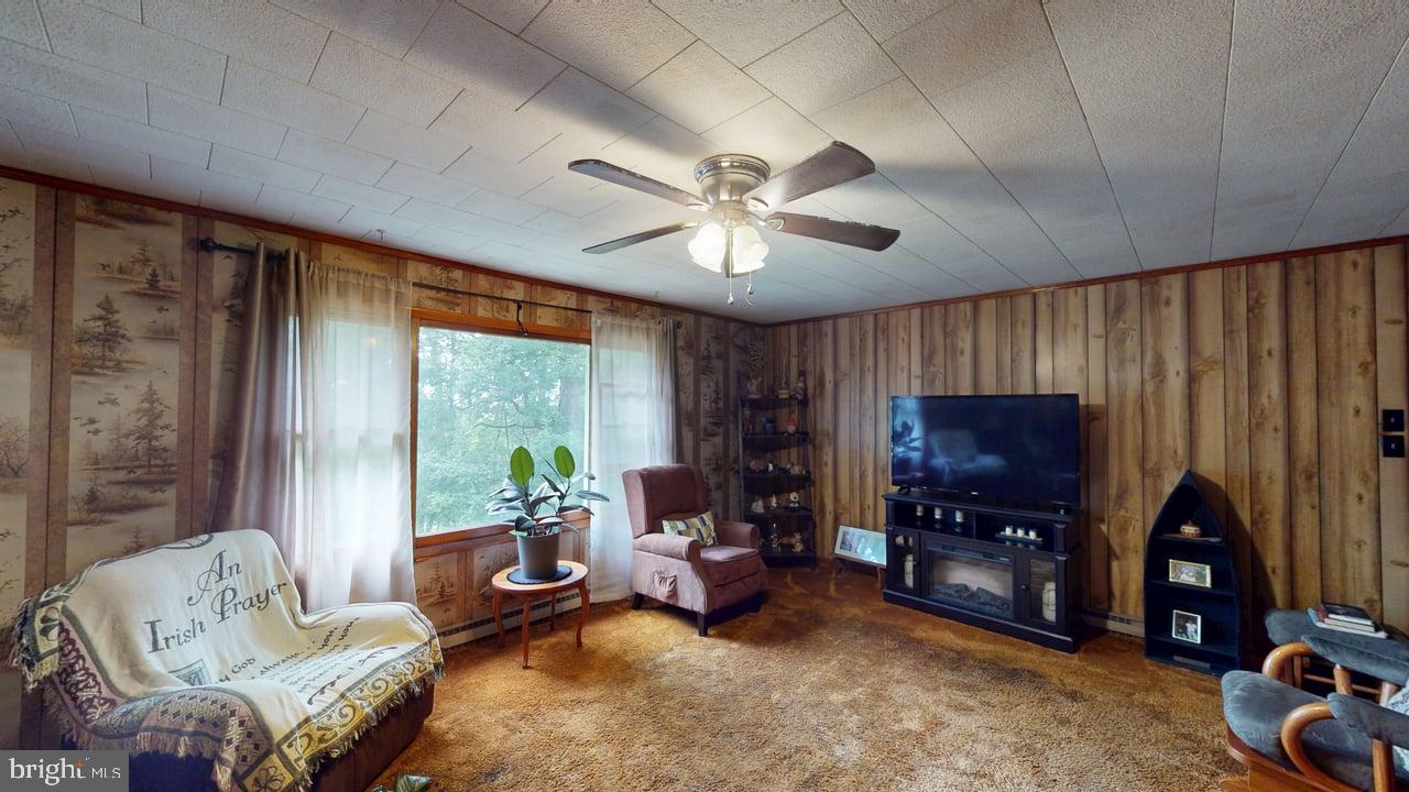 10495 KNOBLEY ROAD