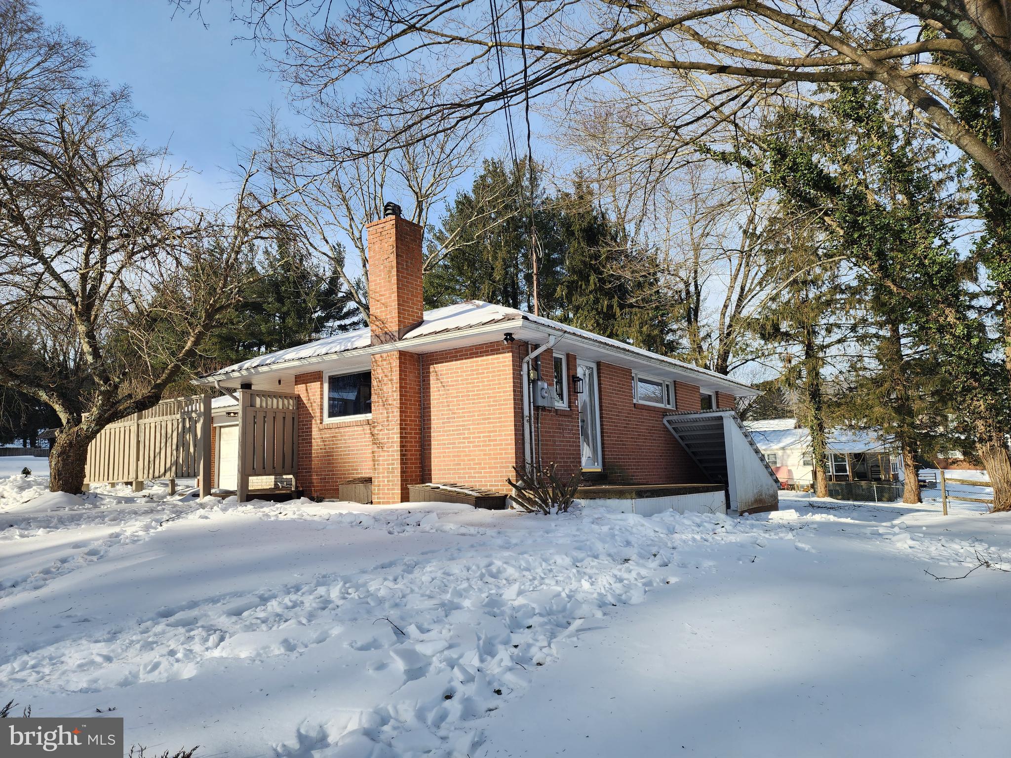 111 S GEORGIA STREET