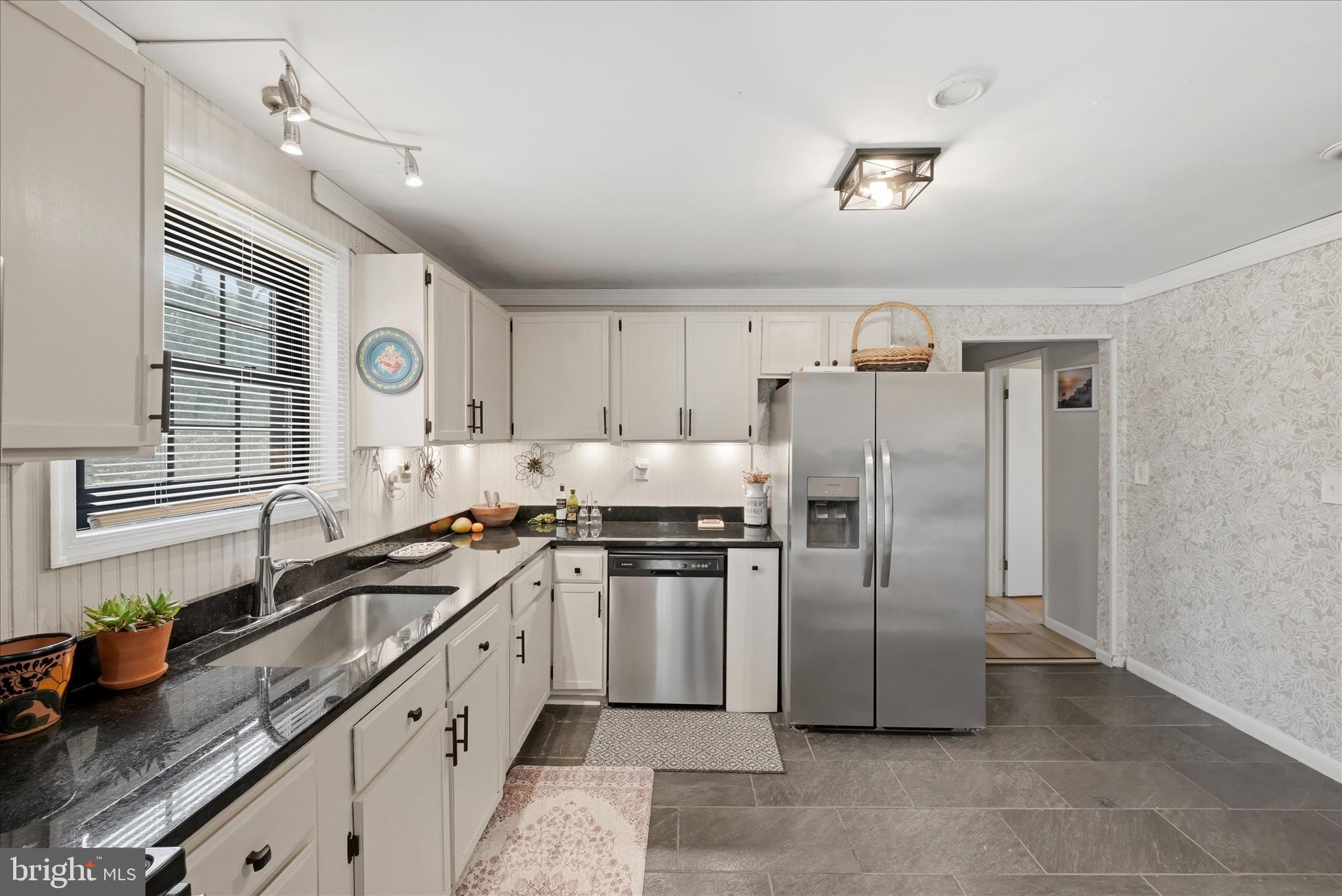 73 HILLTOP VIEW LANE