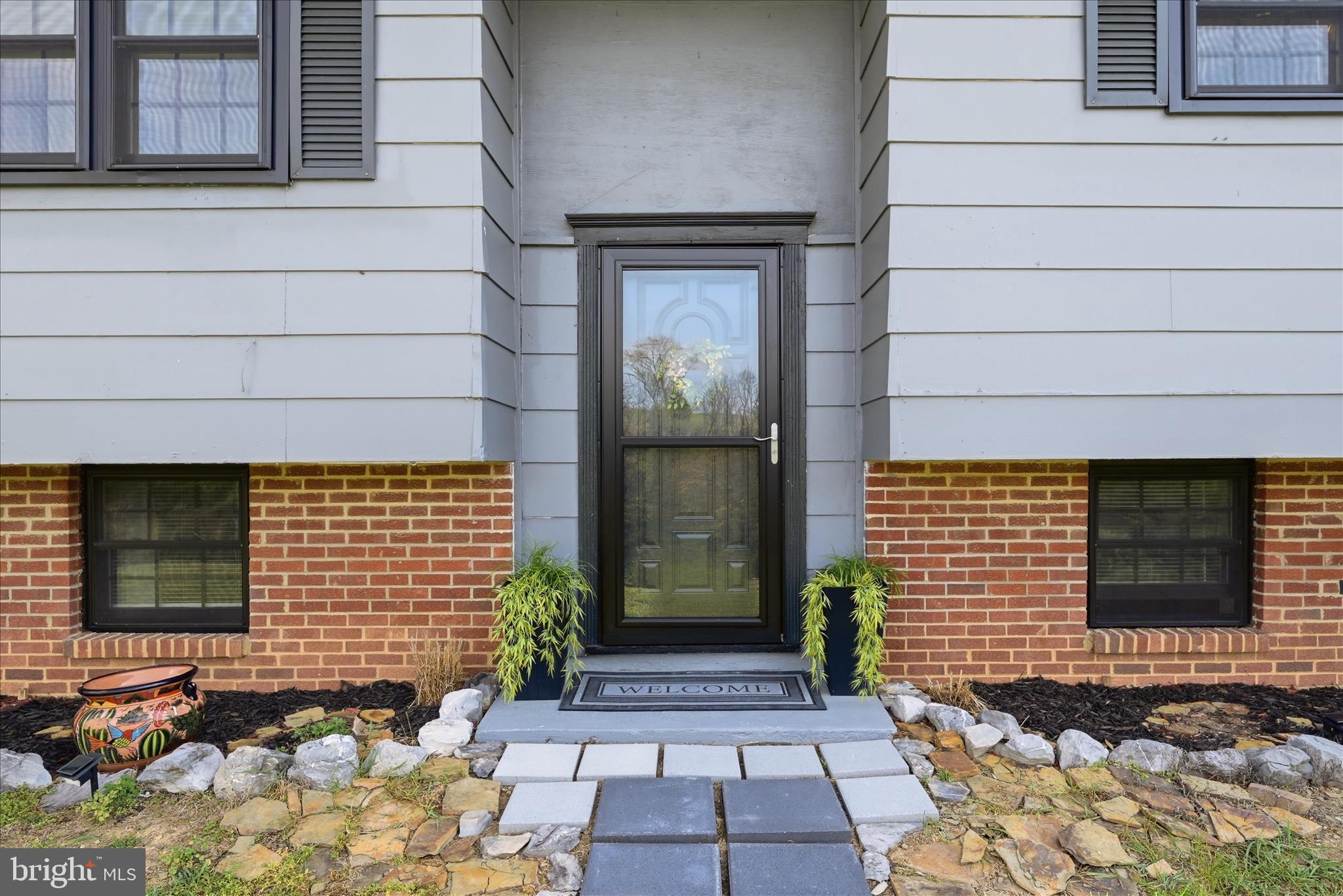 73 HILLTOP VIEW LANE