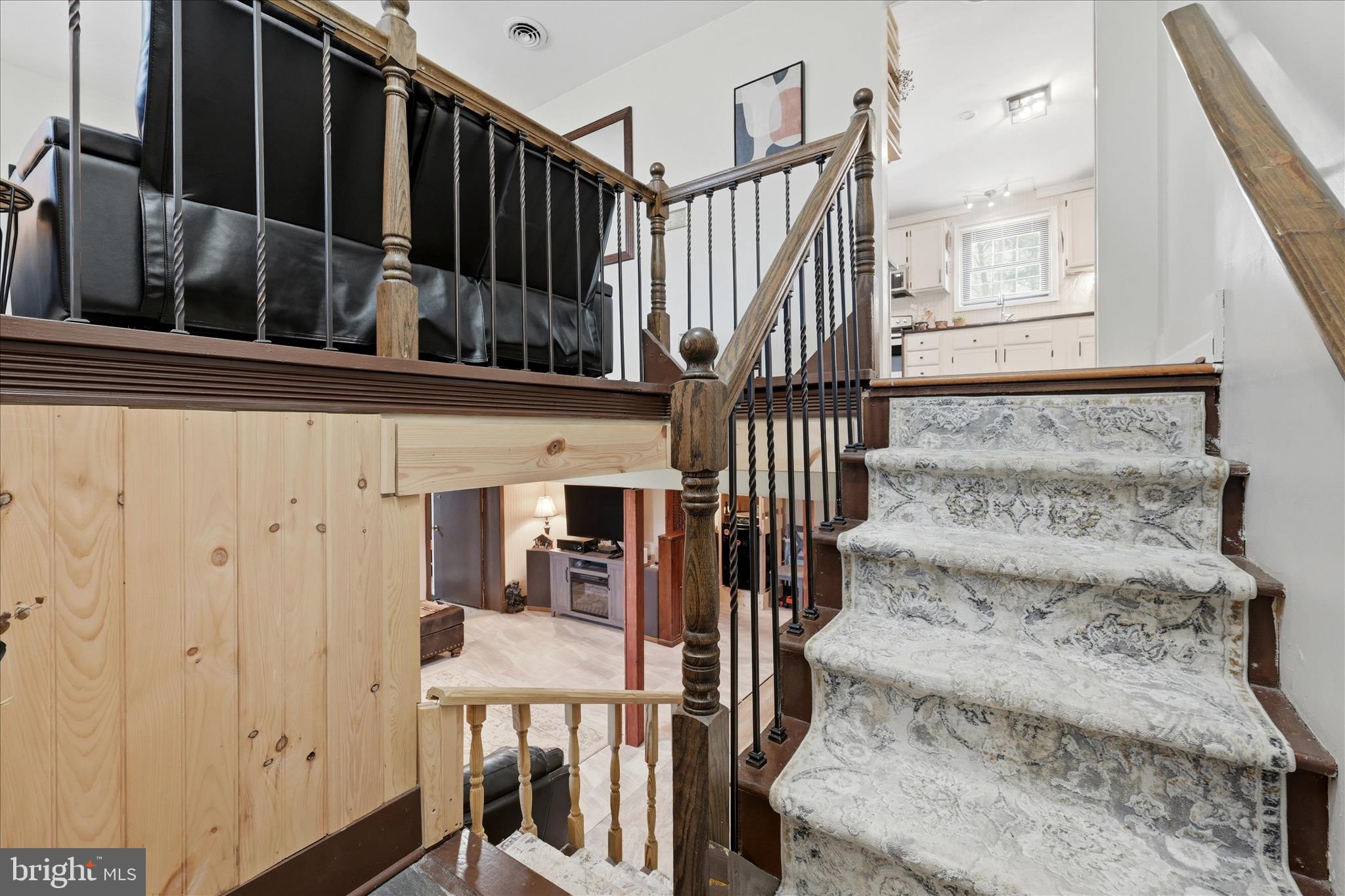 73 HILLTOP VIEW LANE
