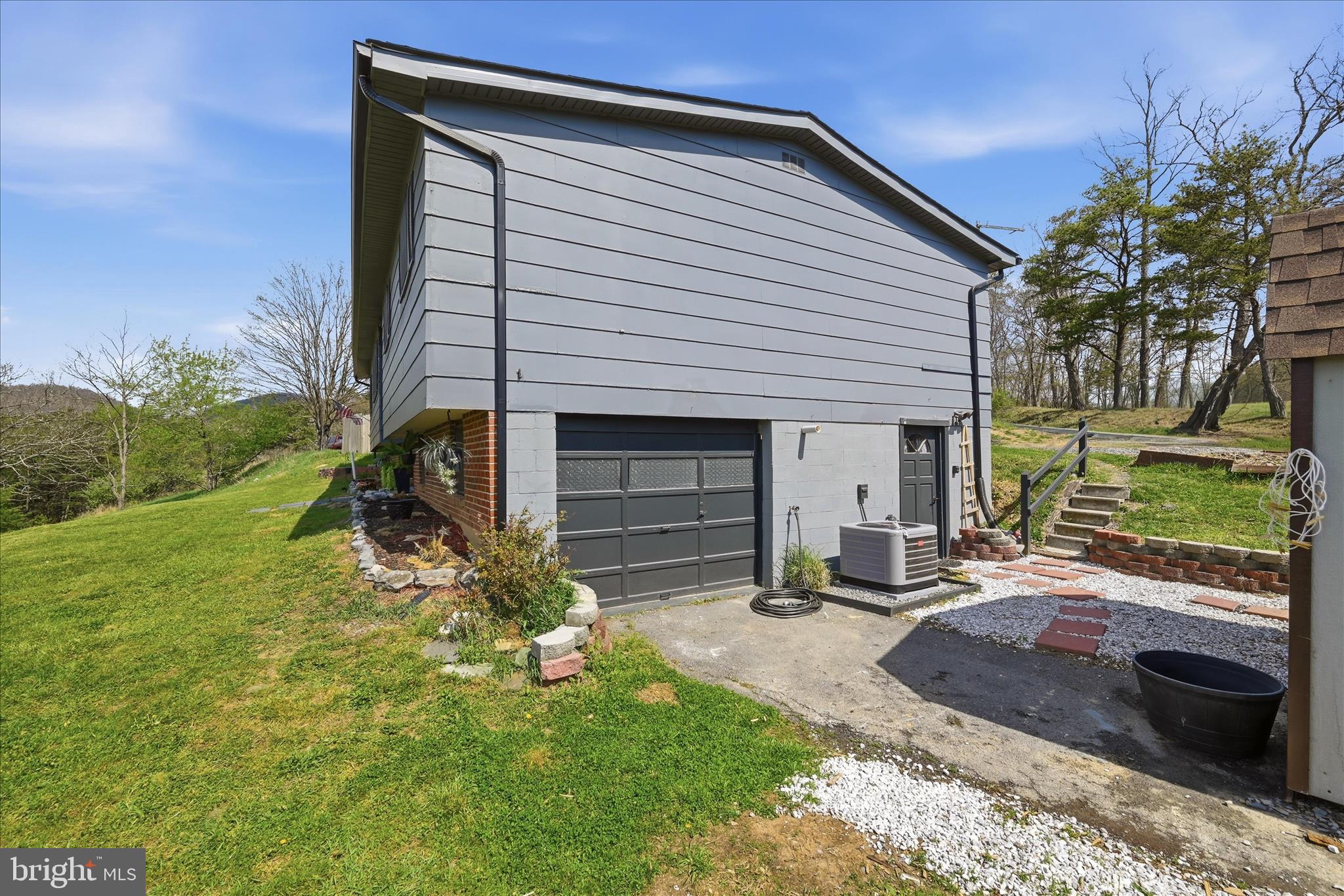 73 HILLTOP VIEW LANE