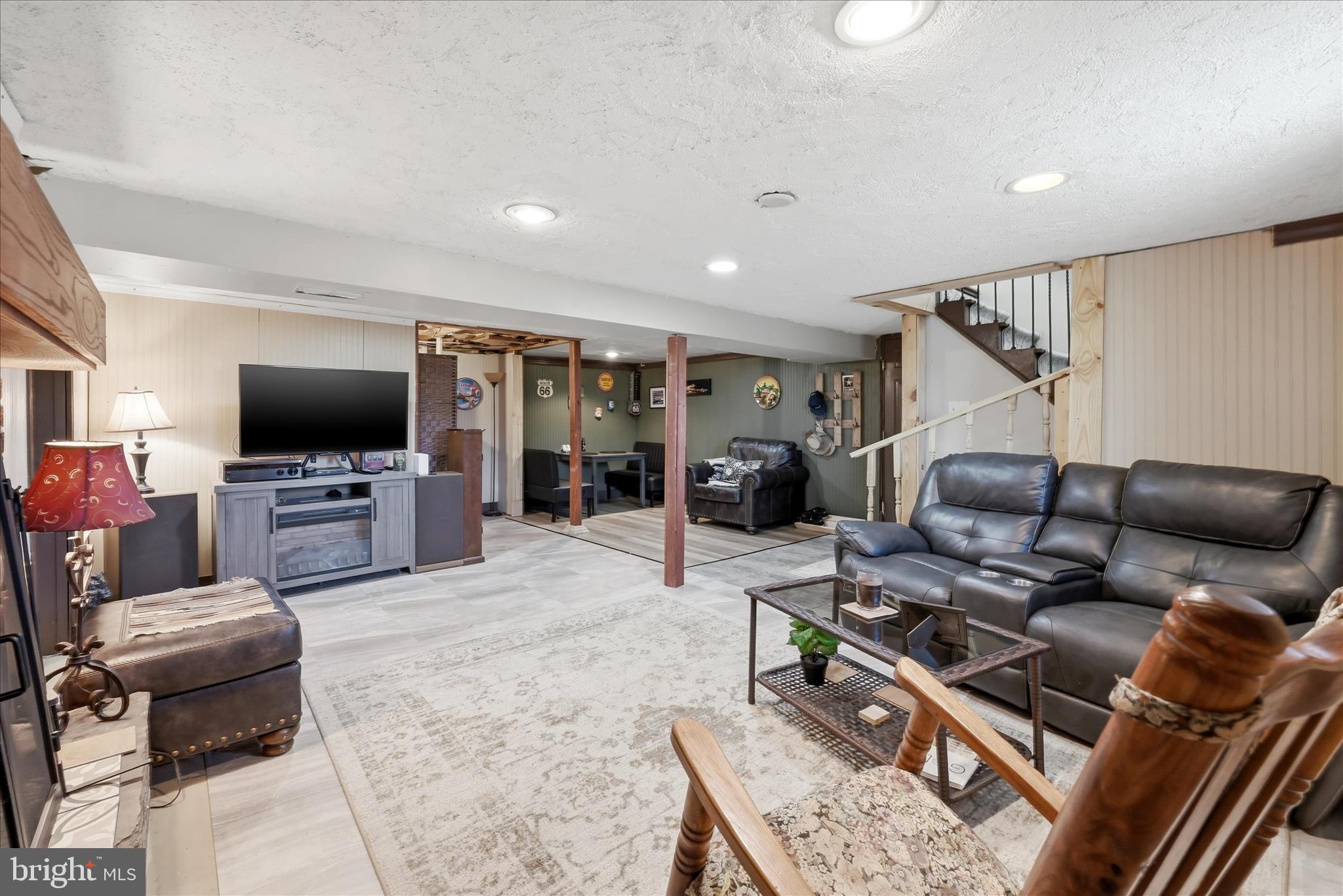 73 HILLTOP VIEW LANE