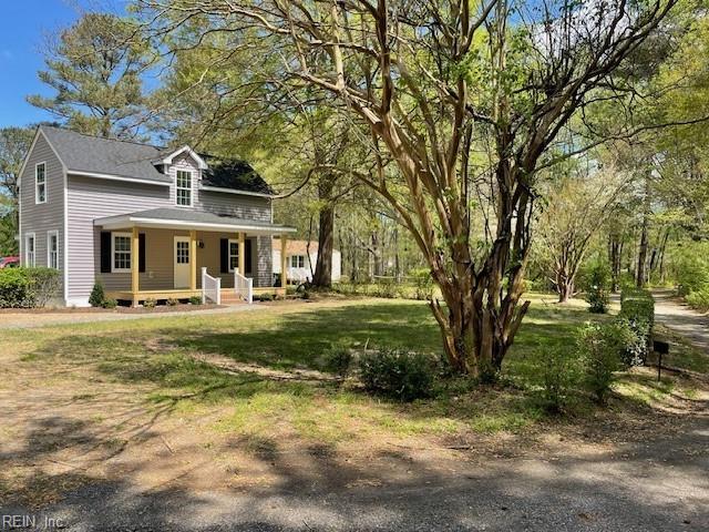 206 Jefferson LN