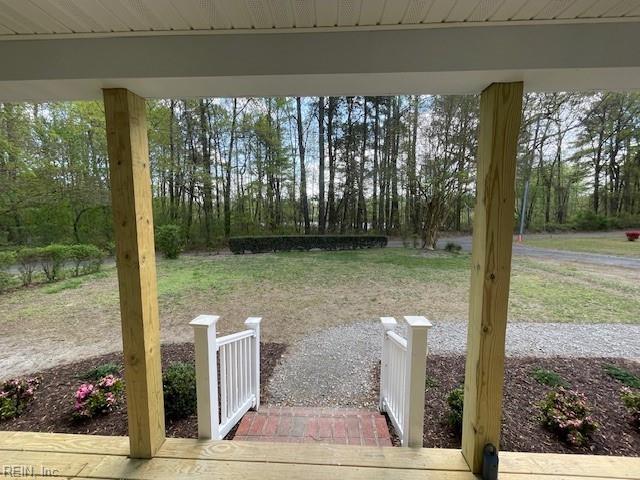 206 Jefferson LN
