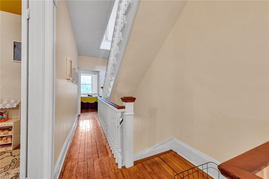 619 Redgate AVE