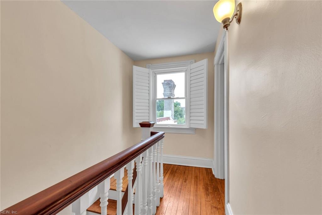 619 Redgate AVE