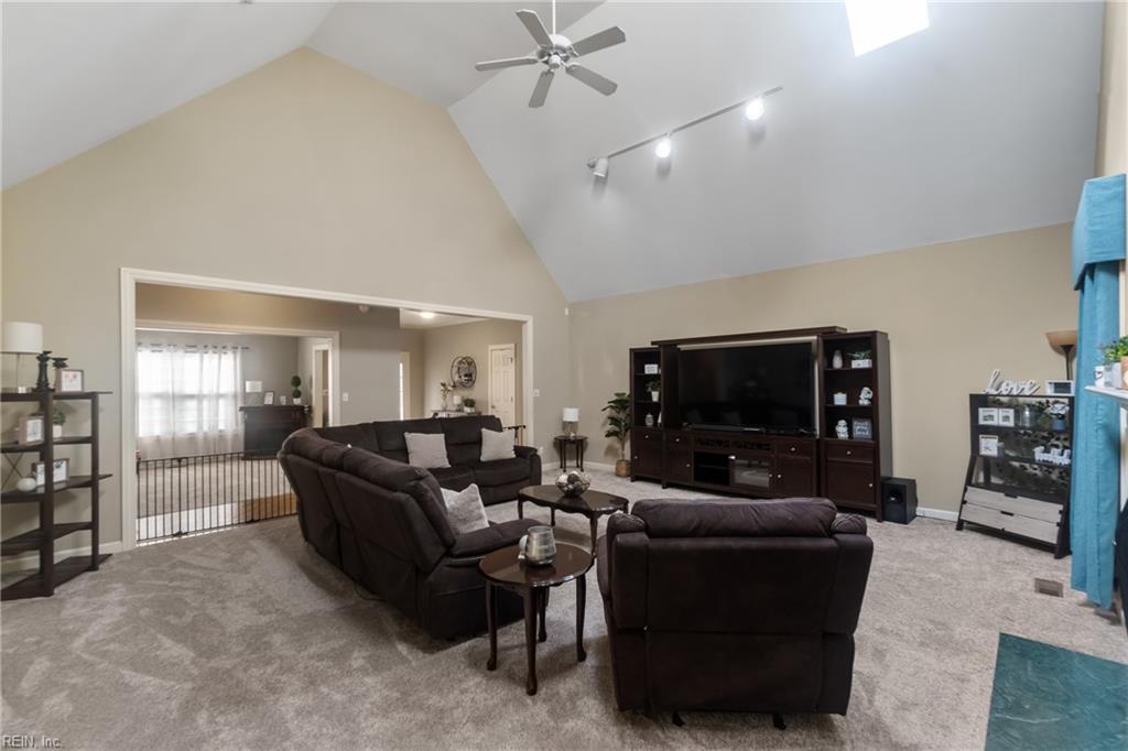 167 Point Heron DR