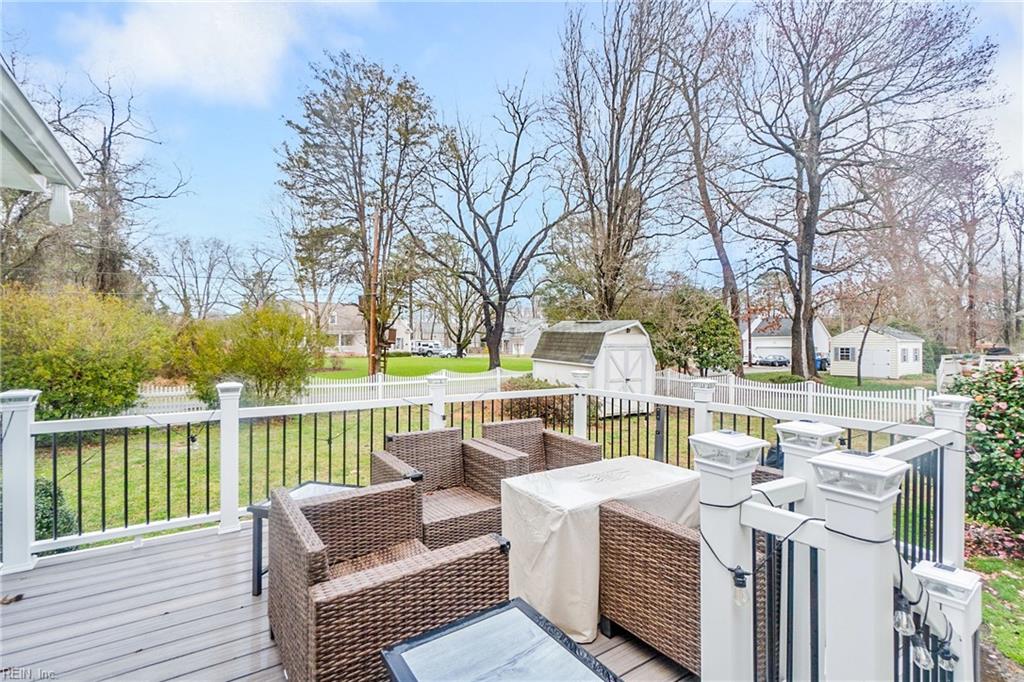167 Point Heron DR