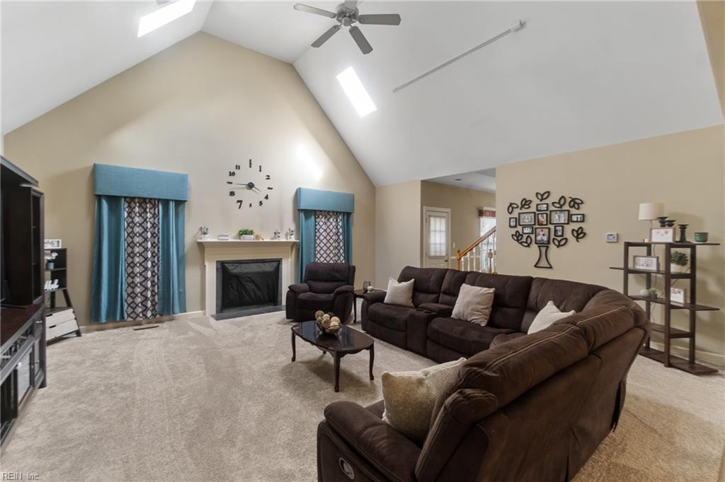 167 Point Heron DR