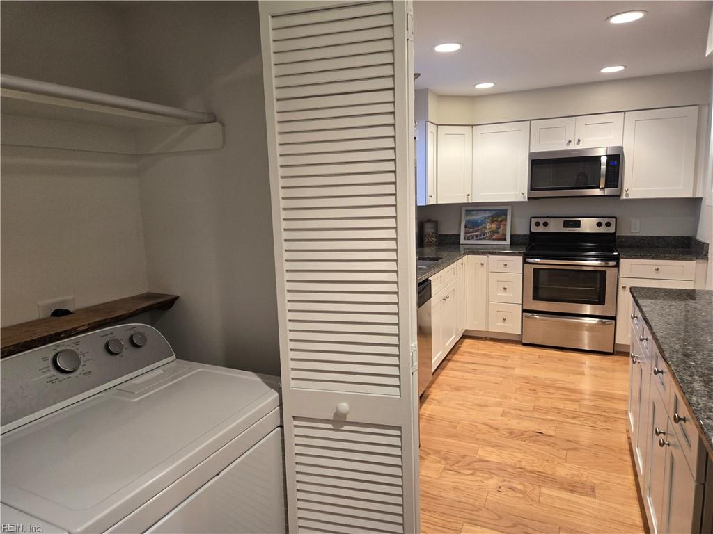 805 Graydon AVE 201