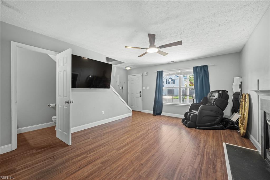 210 Bradmere LOOP